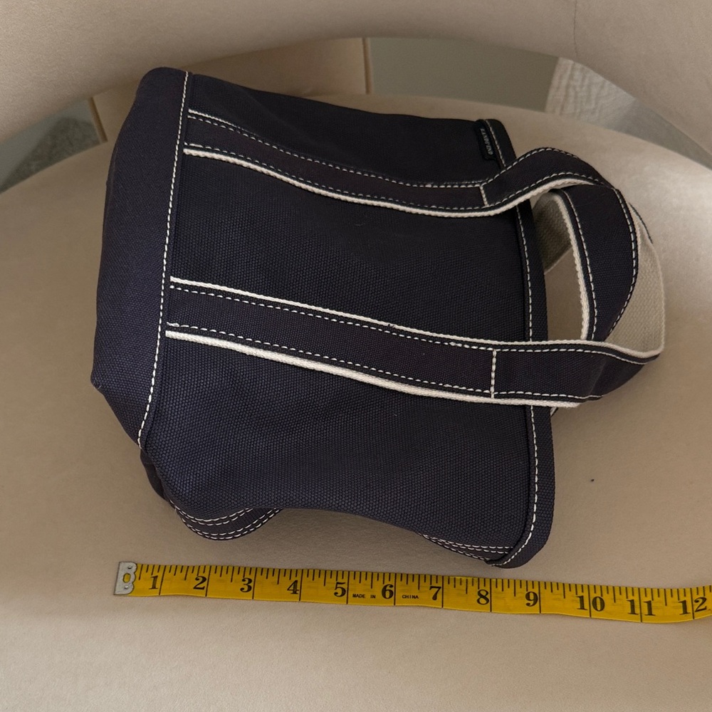 Land’s End Small Canvas Tote Bag with Contrast Stitching - Navy & White - Picture 8 of 9